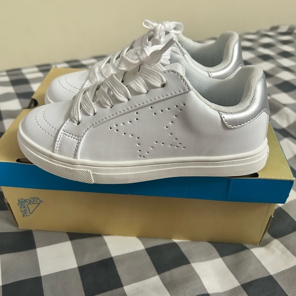 thereabouts Other - Kids White Lace-Up Sneakers with Star Perforation